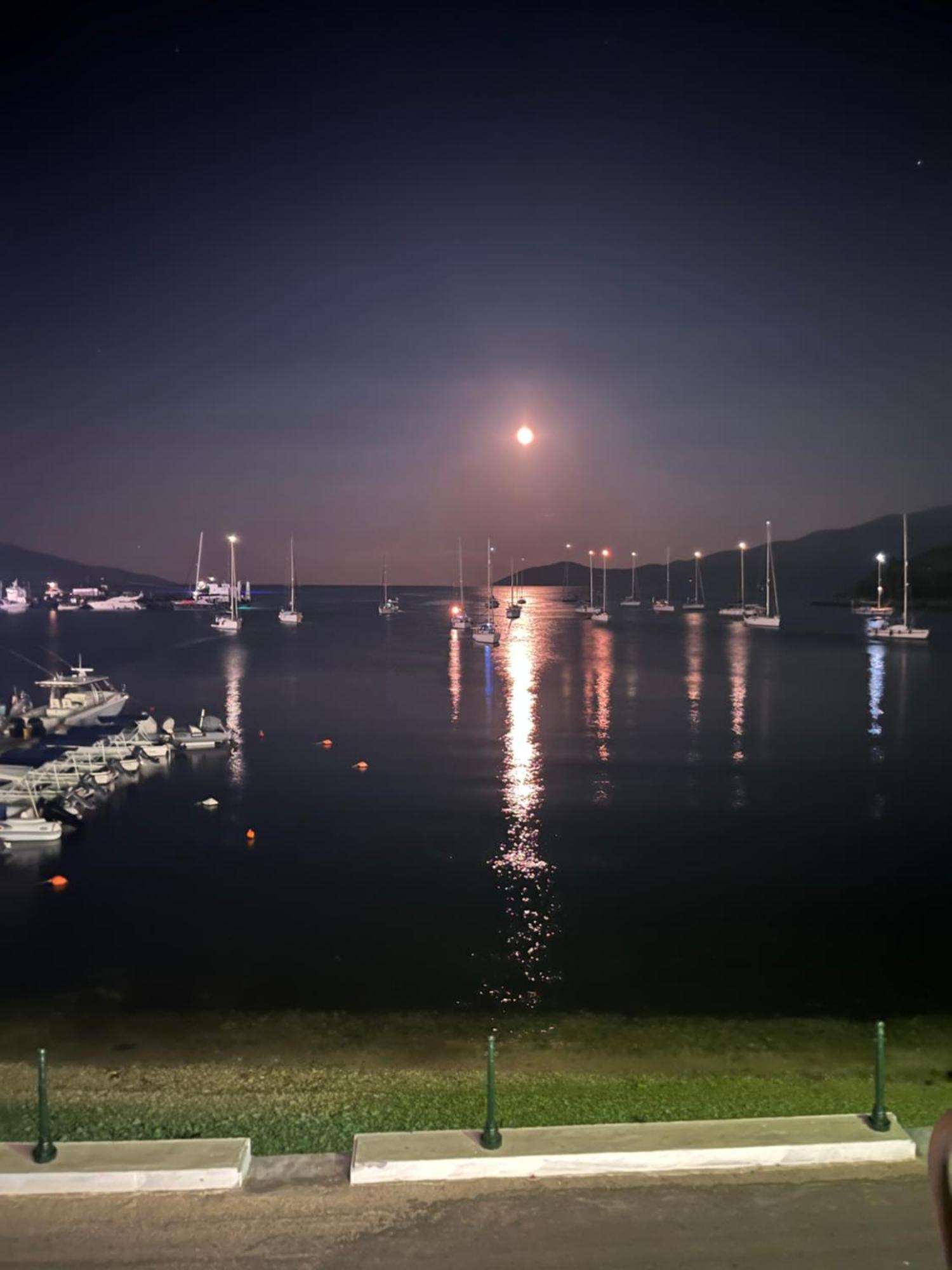Sea Side Studios Agia Efimia エクステリア 写真